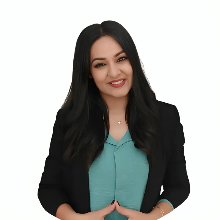 Poonam Chaudhary, Protocol trainer